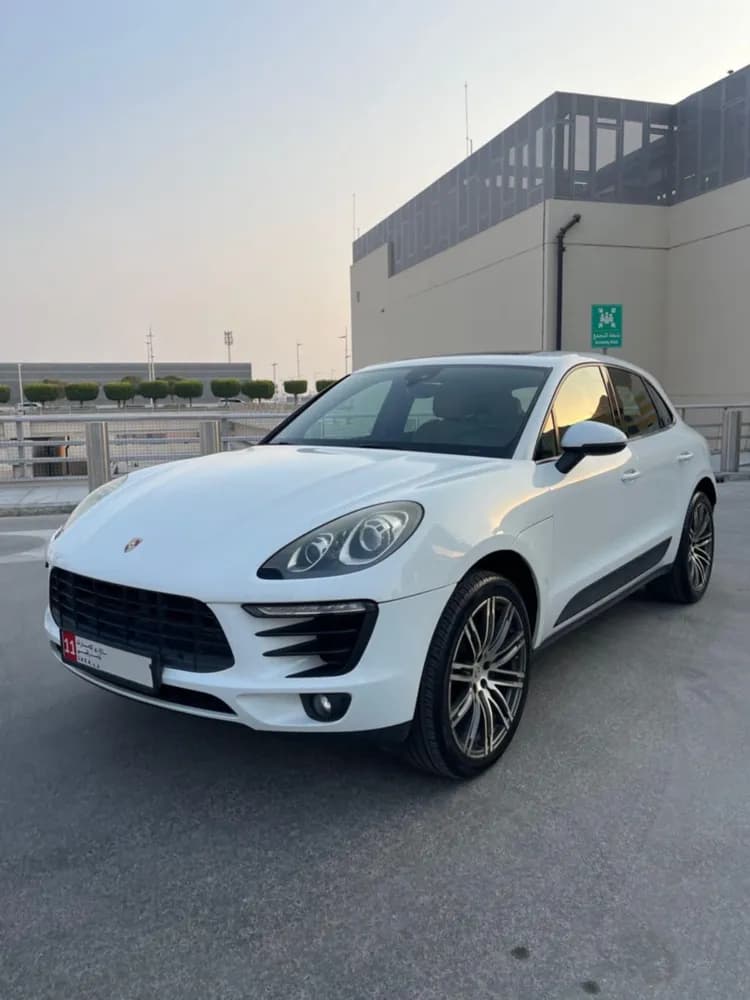 بورش ماكان 3.0L (335 hp) 2018 مستعملة