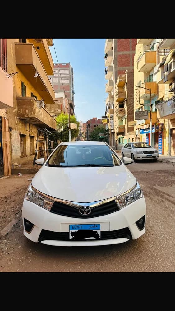 Used Toyota Corolla 2015