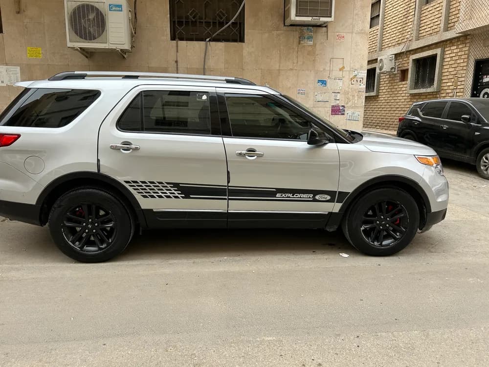 Used Ford Explorer 2.3T Active Comfort 2015 Used Ford Explorer 2.3T Active Comfort 2015 used_cars.forSale