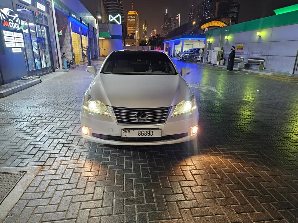 Used Lexus ES 350 4 door 3.5L 2010