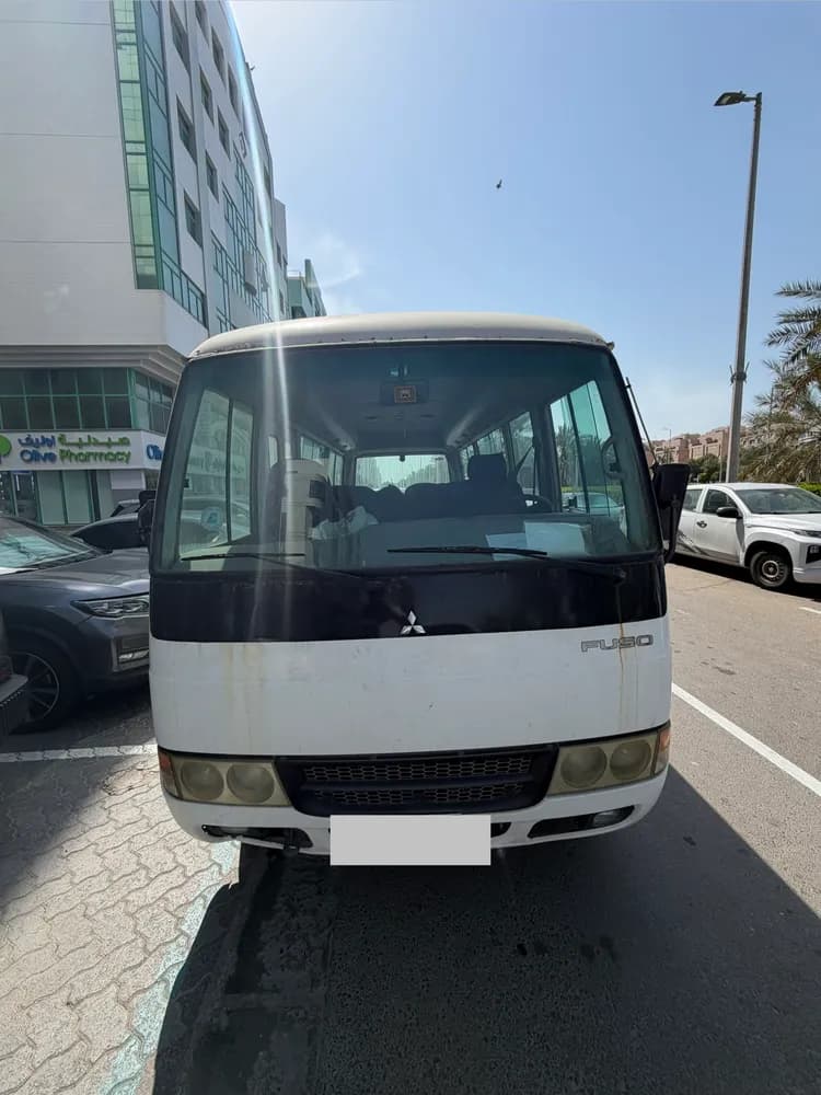 Used Mitsubishi Rosa 2009