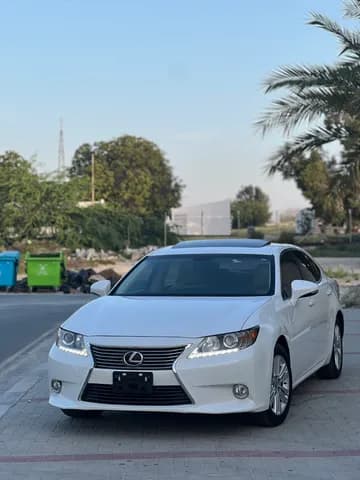 Used Lexus ES 350 4 door 3.5L 2014 Used Lexus ES 350 4 door 3.5L 2014 used_cars.forSale