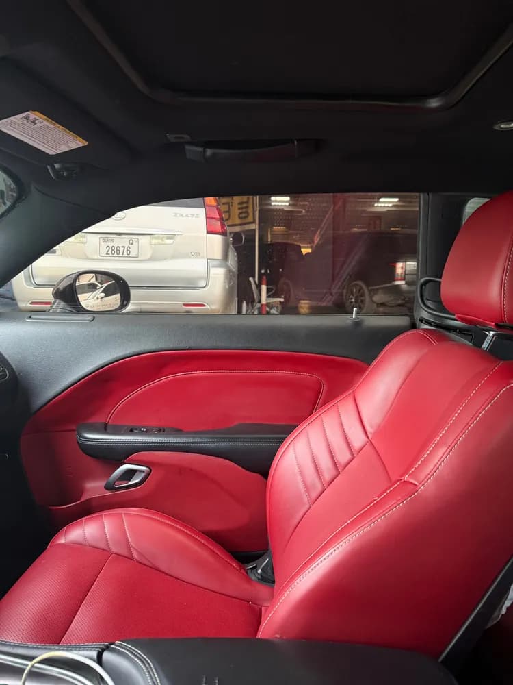 Used Dodge Challenger 3.6L SXT Plus 2018