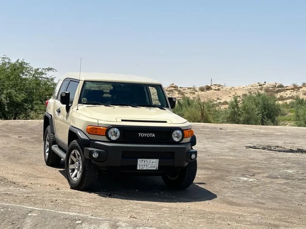 Used Toyota FJ Cruiser 5 Door 4.0L (Automatic) 2023