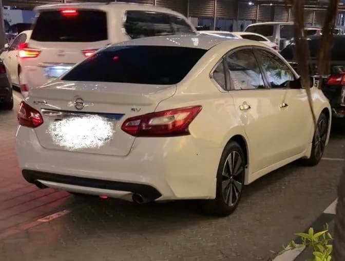 Used Nissan Altima 2.5 SV 2017