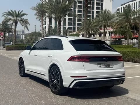 أودي Q8 3.0T 55 TFSI (335 HP) 2020 مستعملة أودي Q8 3.0T 55 TFSI (335 HP) 2020 مستعملة used_cars.forSale