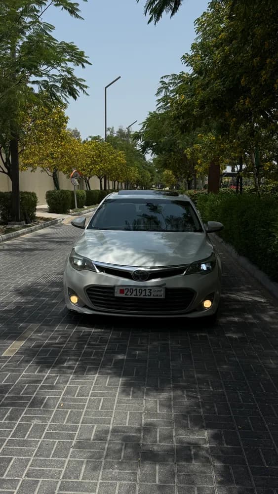 Used Toyota Avalon 3.5 Limited 2013