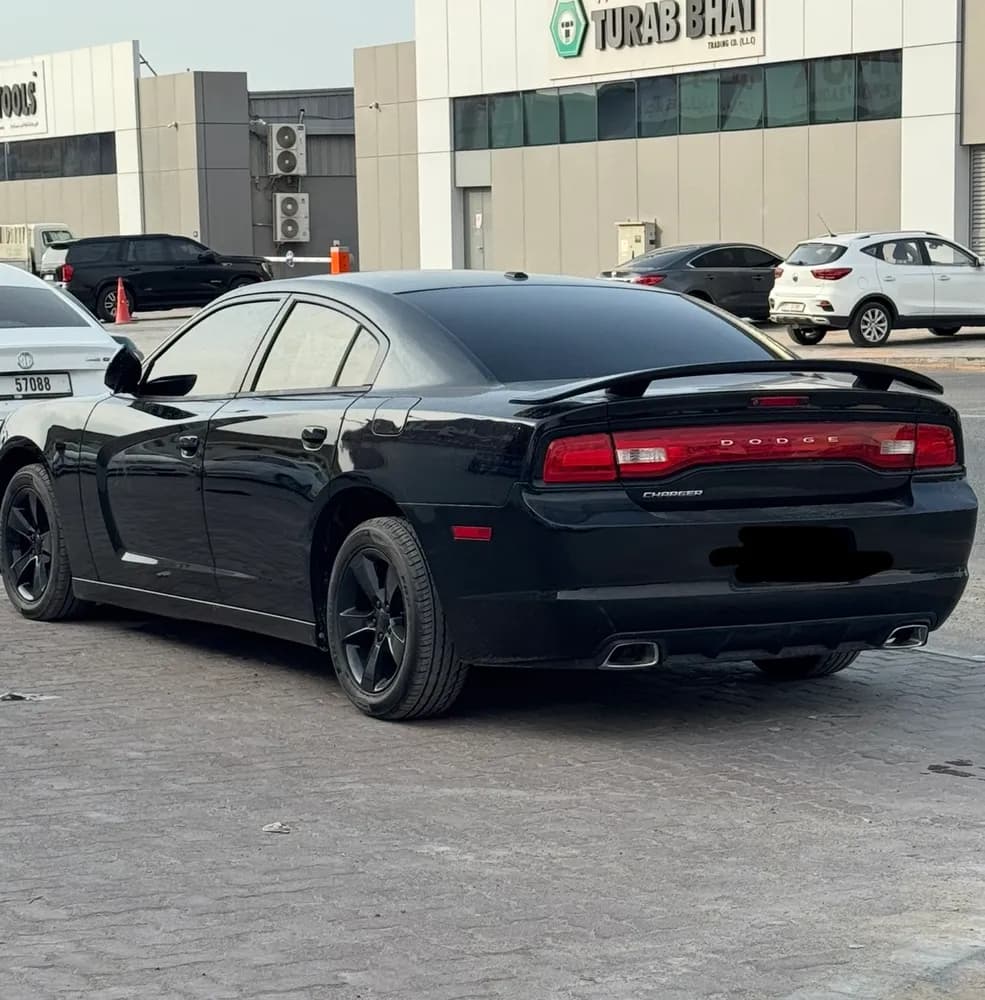 دودج تشارجر 3.6L SXT Base 2012 مستعملة