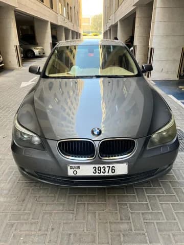 بي إم دبليو الفئة الخامسة - سيدان 523i 2008 مستعملة بي إم دبليو الفئة الخامسة - سيدان 523i 2008 مستعملة used_cars.forSale