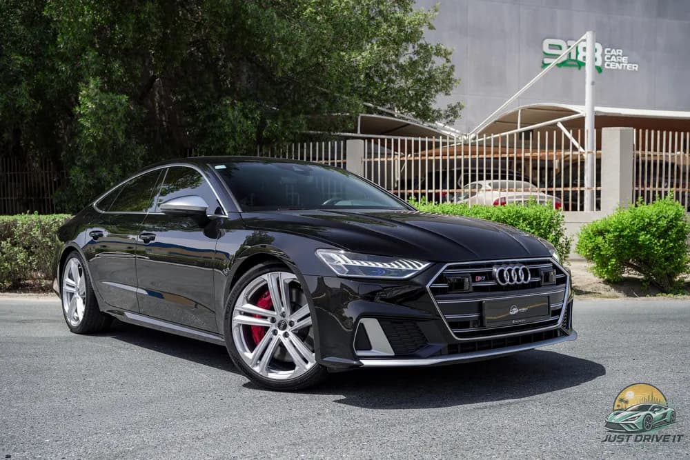 أودي أس7 4.0T (450 HP) 2021 مستعملة
