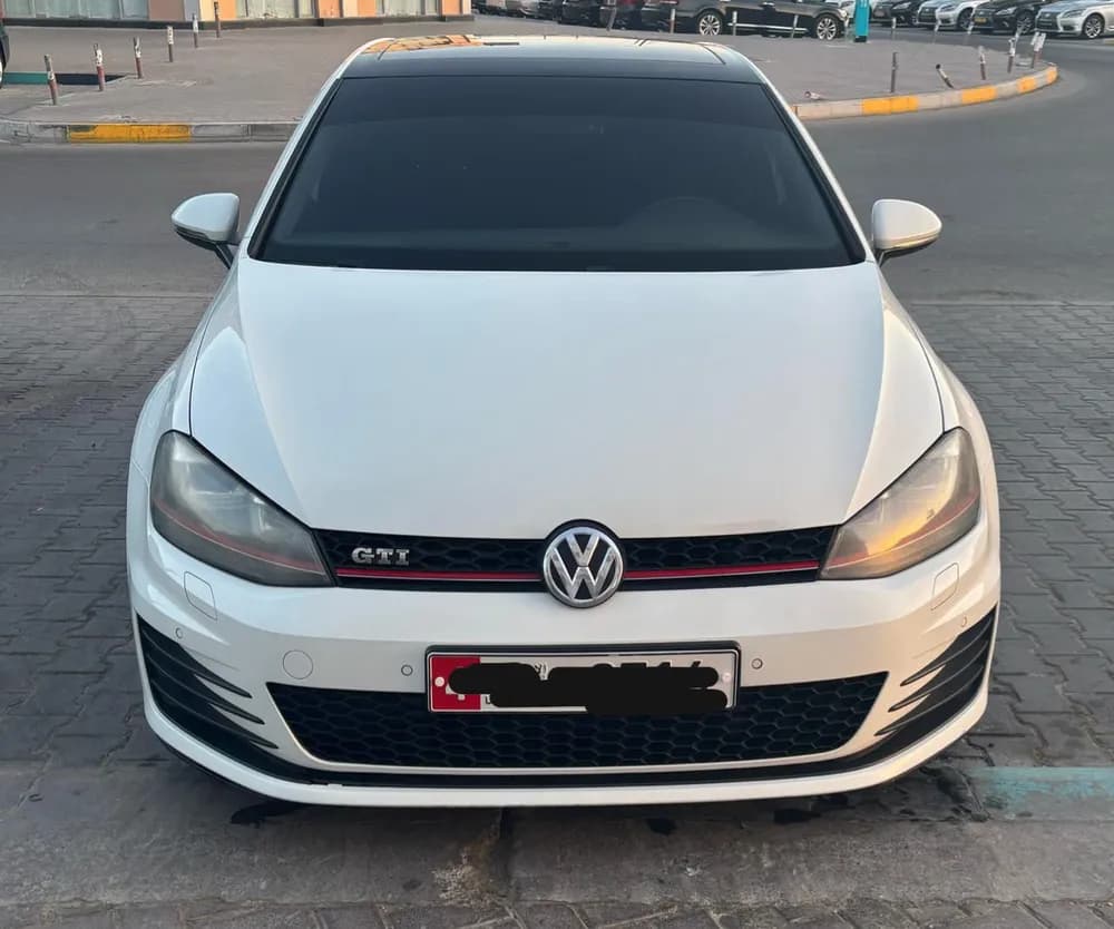 Used Volkswagen Golf GTI SE 2016