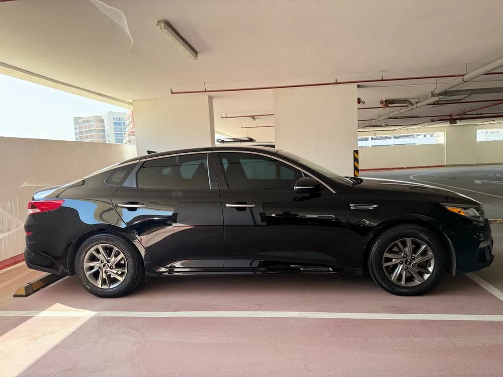كيا أوبتيما 2.4L Base 2019 مستعملة