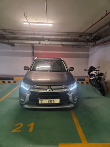 ميتسوبيشي أوتلاندر 3.0L GLS (7-Seater) 2016 مستعملة ميتسوبيشي أوتلاندر 3.0L GLS (7-Seater) 2016 مستعملة للبيع