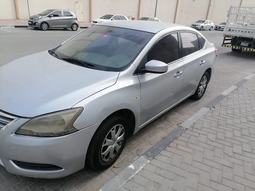 Used Nissan Sentra 1.6L Sedan 2015