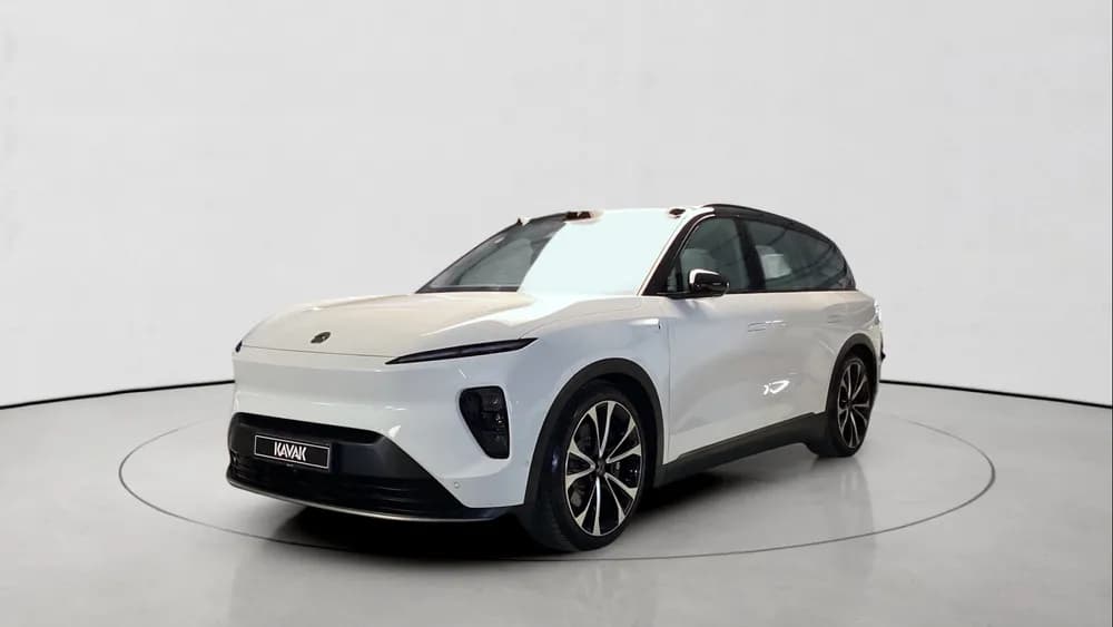 Used NIO EL8 2024