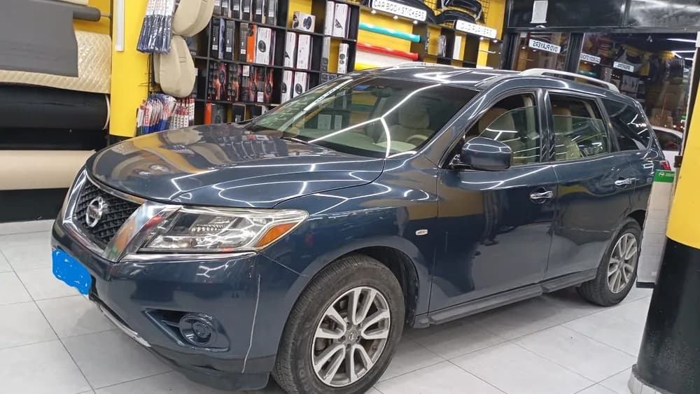 Used Nissan Pathfinder SV 4WD 2014