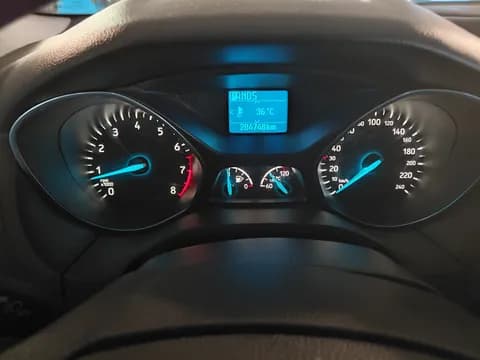 فورد فوكس 1.6L Sedan 2016 مستعملة فورد فوكس 1.6L Sedan 2016 مستعملة used_cars.forSale