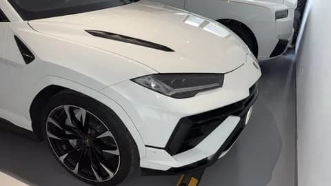 مستعملة لامبورجيني أوروس 4.0T V8 2023 مستعملة لامبورجيني أوروس 4.0T V8 2023 used_cars.forSale