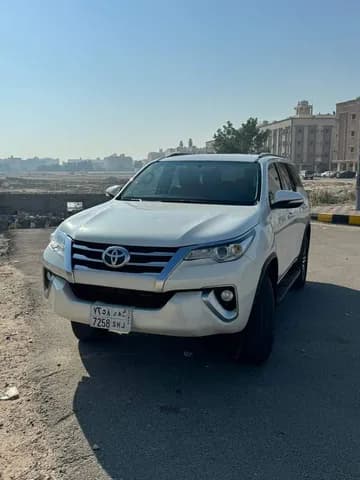 Used Toyota Fortuner 2.4L GX1 Diesel 4X4 2016 Used Toyota Fortuner 2.4L GX1 Diesel 4X4 2016 used_cars.forSale