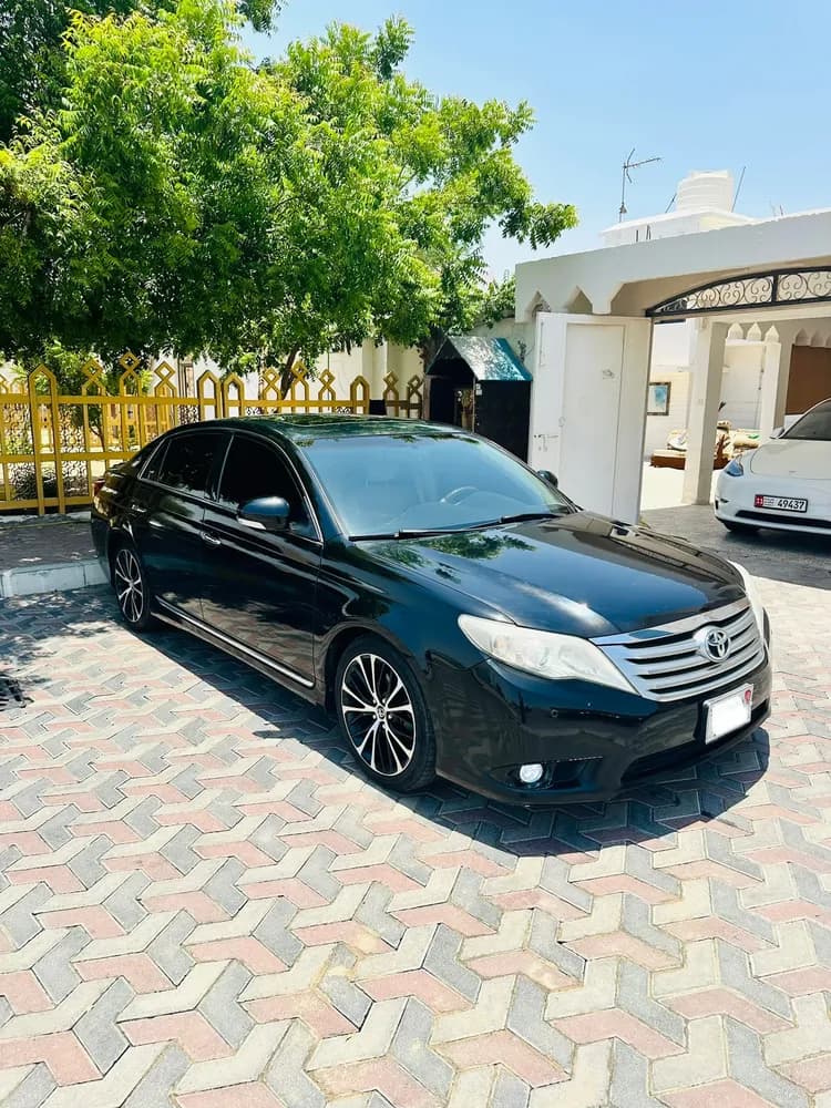 Used Toyota Avalon 3.5L V6 Limited 2012