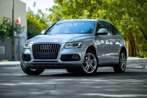 أودي Q5 2.0 TFSI S-Line 2015 مستعملة أودي Q5 2.0 TFSI S-Line 2015 مستعملة used_cars.forSale