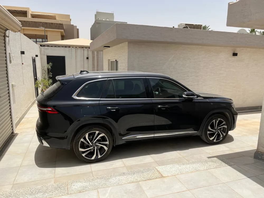 Used Geely Monjaro 2.0TD Premium GF (4WD) 2024 Used Geely Monjaro 2.0TD Premium GF (4WD) 2024 used_cars.forSale