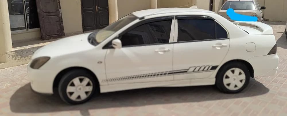 مستعملة ميتسوبيشي لانسر 1.3L Automatic 2005