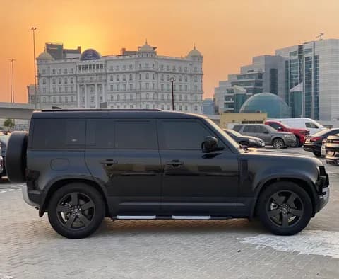 لاند روفر ديفندر 110 SW 2023 مستعملة لاند روفر ديفندر 110 SW 2023 مستعملة used_cars.forSale