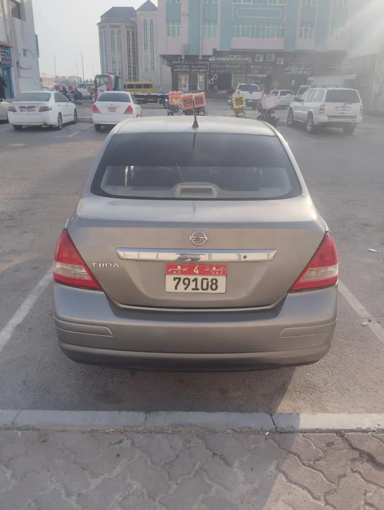 Used Nissan Tiida 1.8 Sedan 2012
