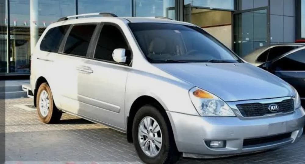 Used Kia Carnival 3.5 EX 2013