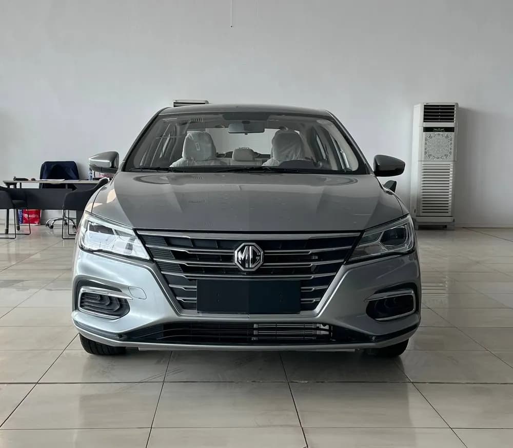 New MG 5 1.5L STD 2025