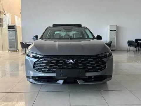فورد تيريوس 2.0L EcoBoost SE 2026 جديدة