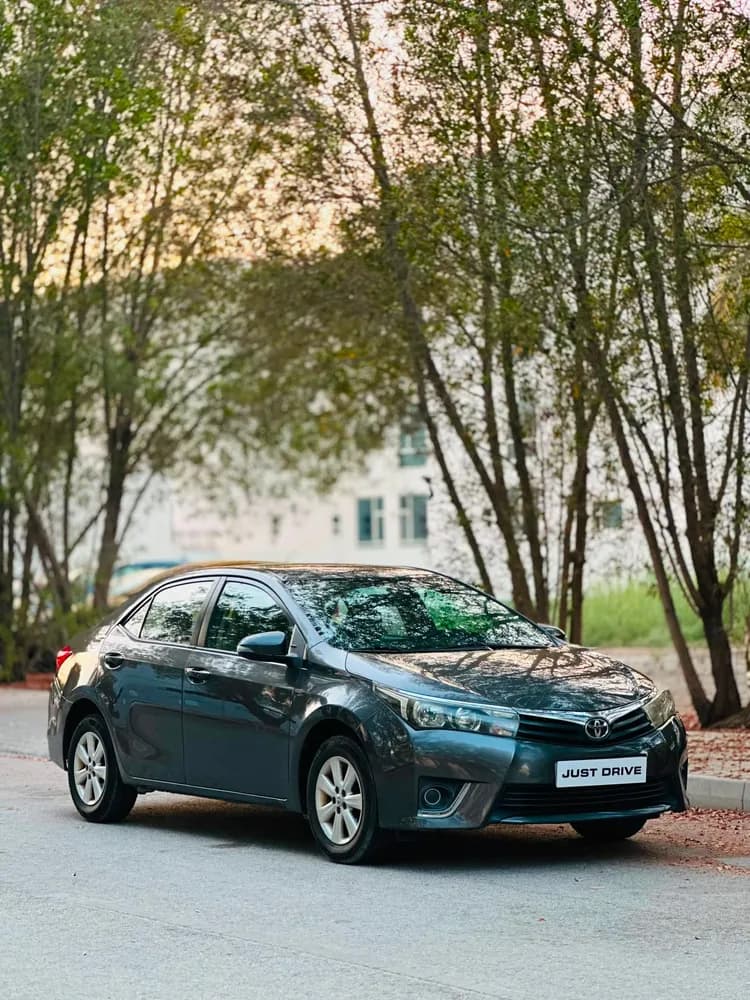 Used Toyota Corolla 2.0L XLI 2015