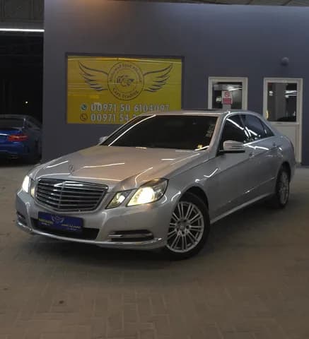Used Mercedes-Benz E-Class E 300 2011 Used Mercedes-Benz E-Class E 300 2011 used_cars.forSale