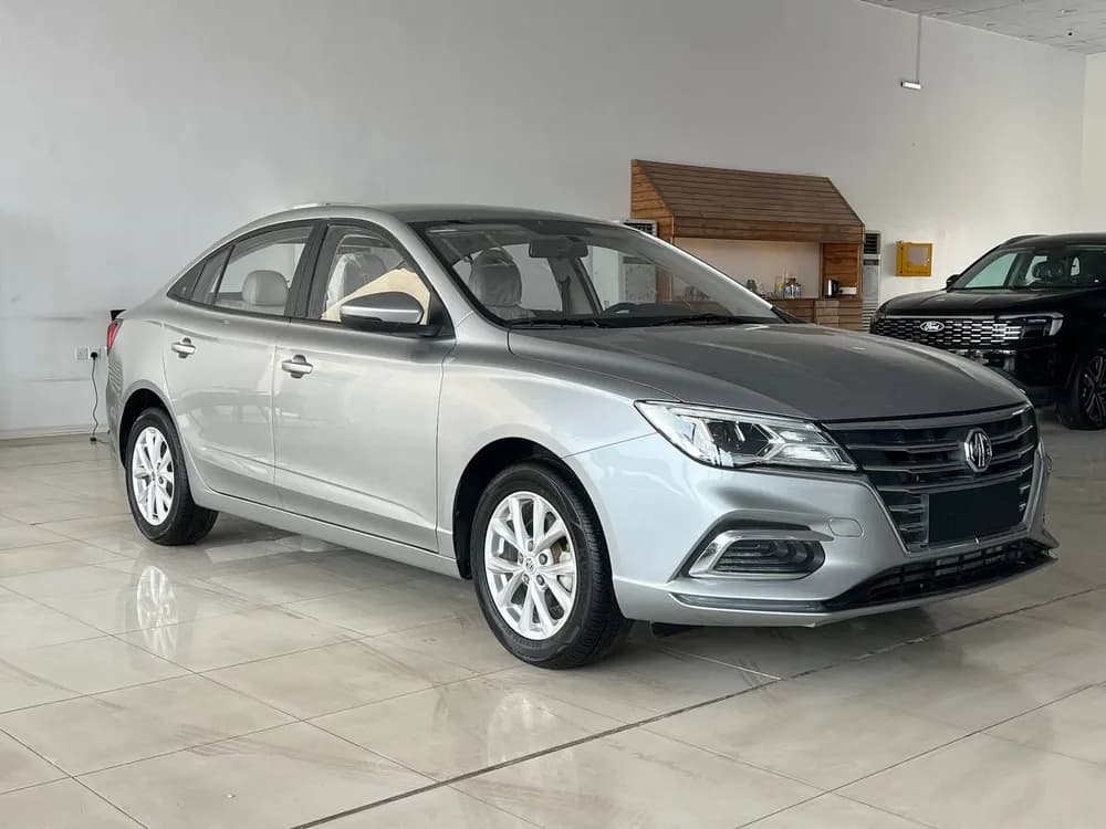 New MG 5 1.5L STD 2025