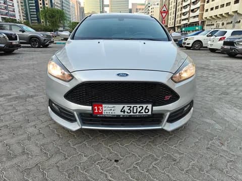 Used Ford Focus ST 2018 Used Ford Focus ST 2018 used_cars.forSale