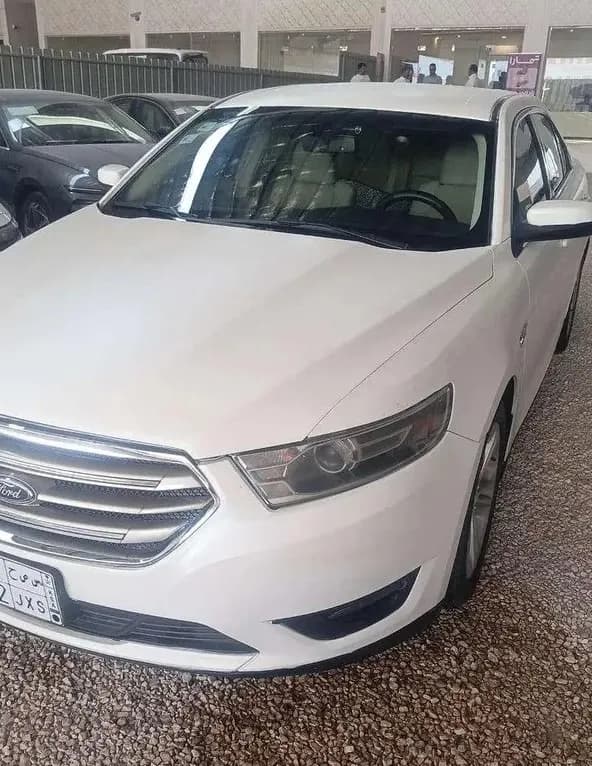 Used Ford Taurus 3.5L AWL 2016