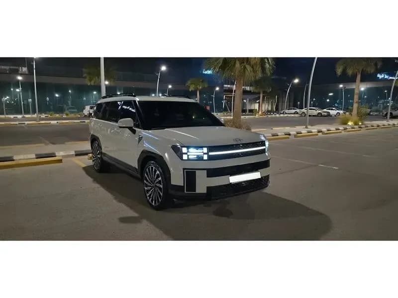 هيونداي سنتافي 2.4L Base (FWD) 2024 مستعملة