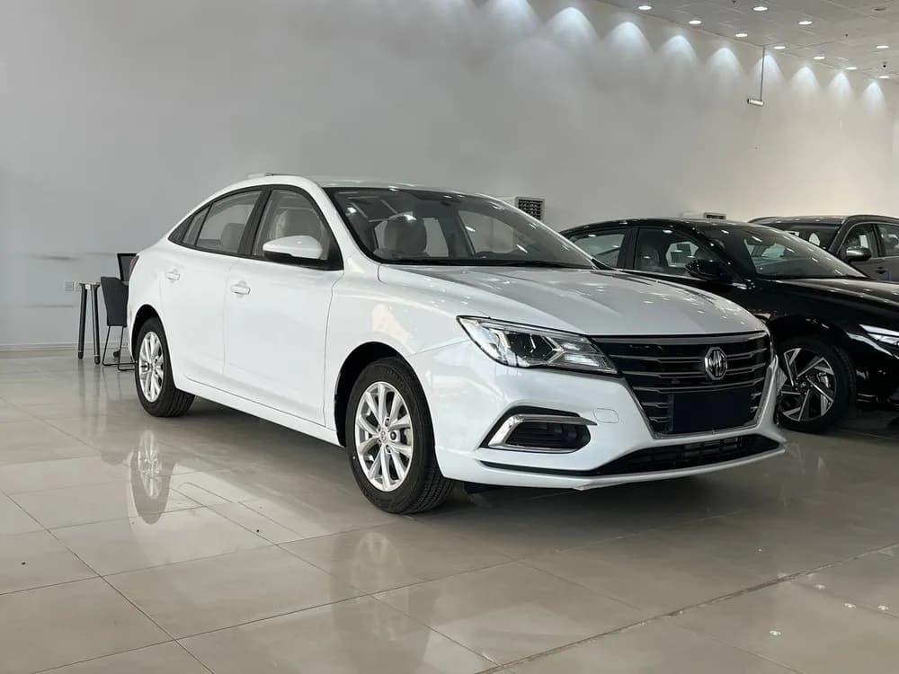 New MG 5 1.5L STD 2025