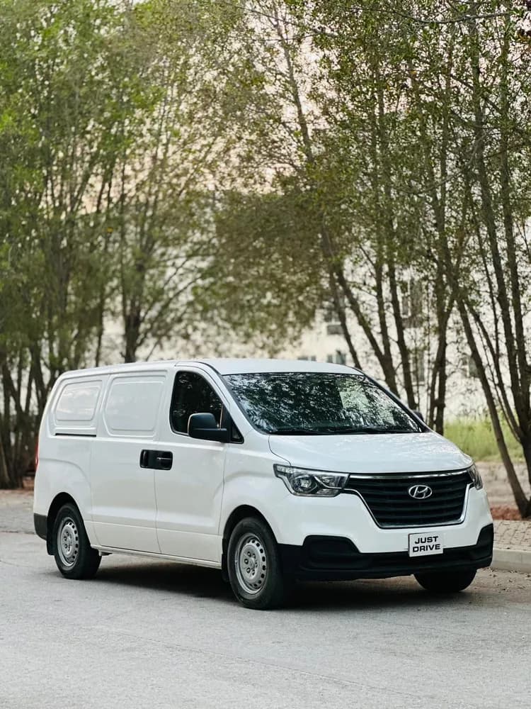 Used Hyundai H1 2.4L (type 11) 2019