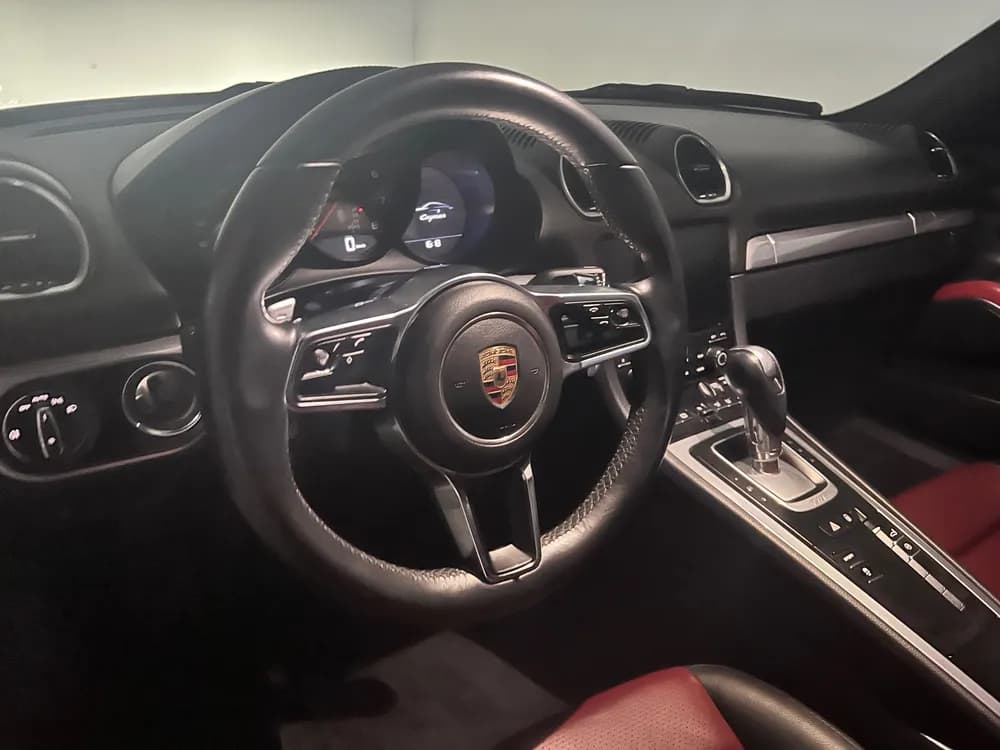 Used Porsche Cayman Base 2018