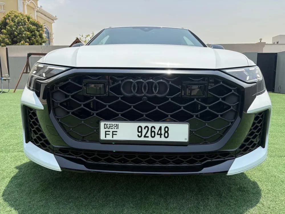 أودي Q8 3.0T 55 TFSI (335 HP) 2025 مستعملة