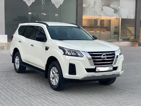 نيسان إسكتيرا SE 2022 مستعملة نيسان إسكتيرا SE 2022 مستعملة used_cars.forSale
