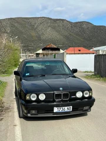 بي إم دبليو أم5 1991 مستعملة بي إم دبليو أم5 1991 مستعملة used_cars.forSale