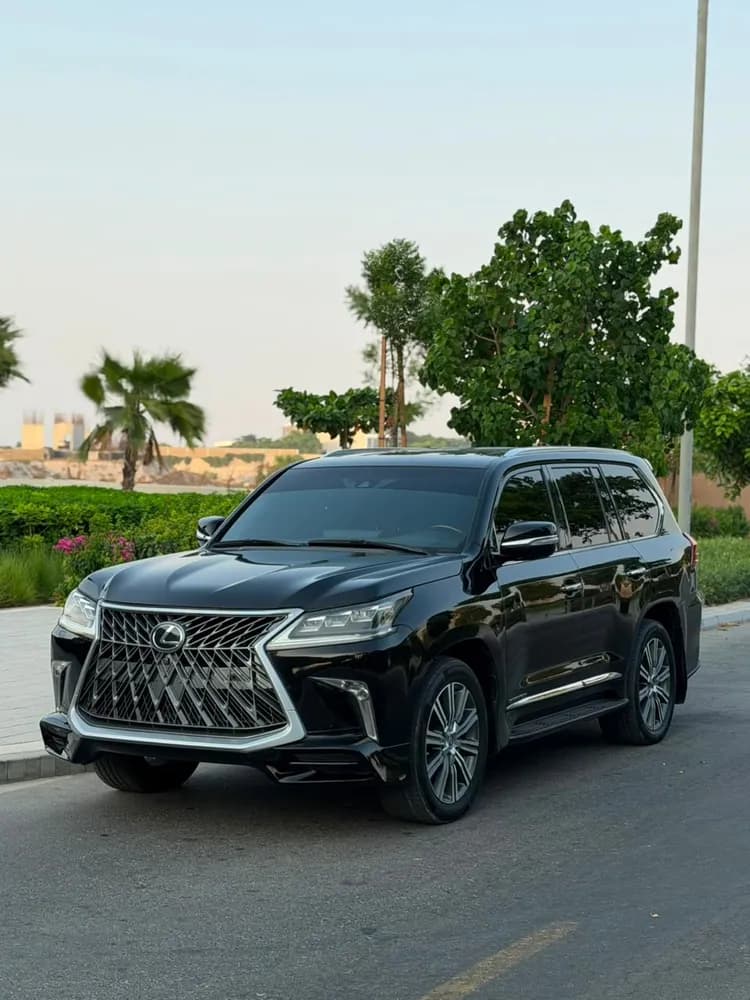 Used Lexus LX 570 5 door 5.7L 2017