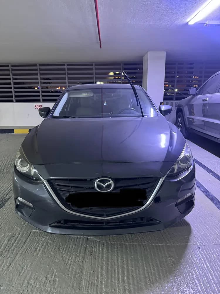 مازدا 3 Sedan 1.6L 2016 مستعملة