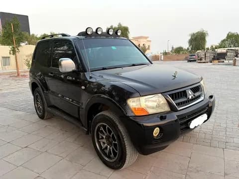 ميتسوبيشي باجيرو GLS V6 2007 مستعملة ميتسوبيشي باجيرو GLS V6 2007 مستعملة used_cars.forSale