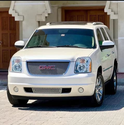 Used GMC Yukon Denali 2011 Used GMC Yukon Denali 2011 used_cars.forSale
