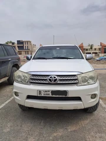 تويوتا فورتشنر 2.7L 2011 مستعملة تويوتا فورتشنر 2.7L 2011 مستعملة used_cars.forSale