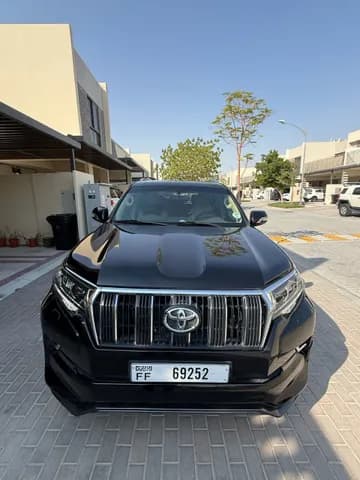 Used Toyota Land Cruiser Prado 4.0L VXR 2019 Used Toyota Land Cruiser Prado 4.0L VXR 2019 used_cars.forSale